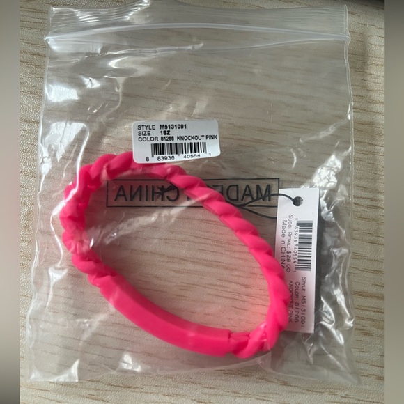 MARC BY MARC JACOBS - Silicone Bracelet - Picture 2 of 4